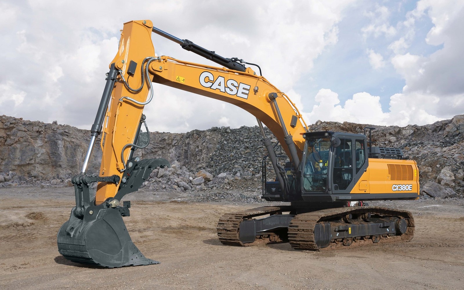 Large Excavator Financing